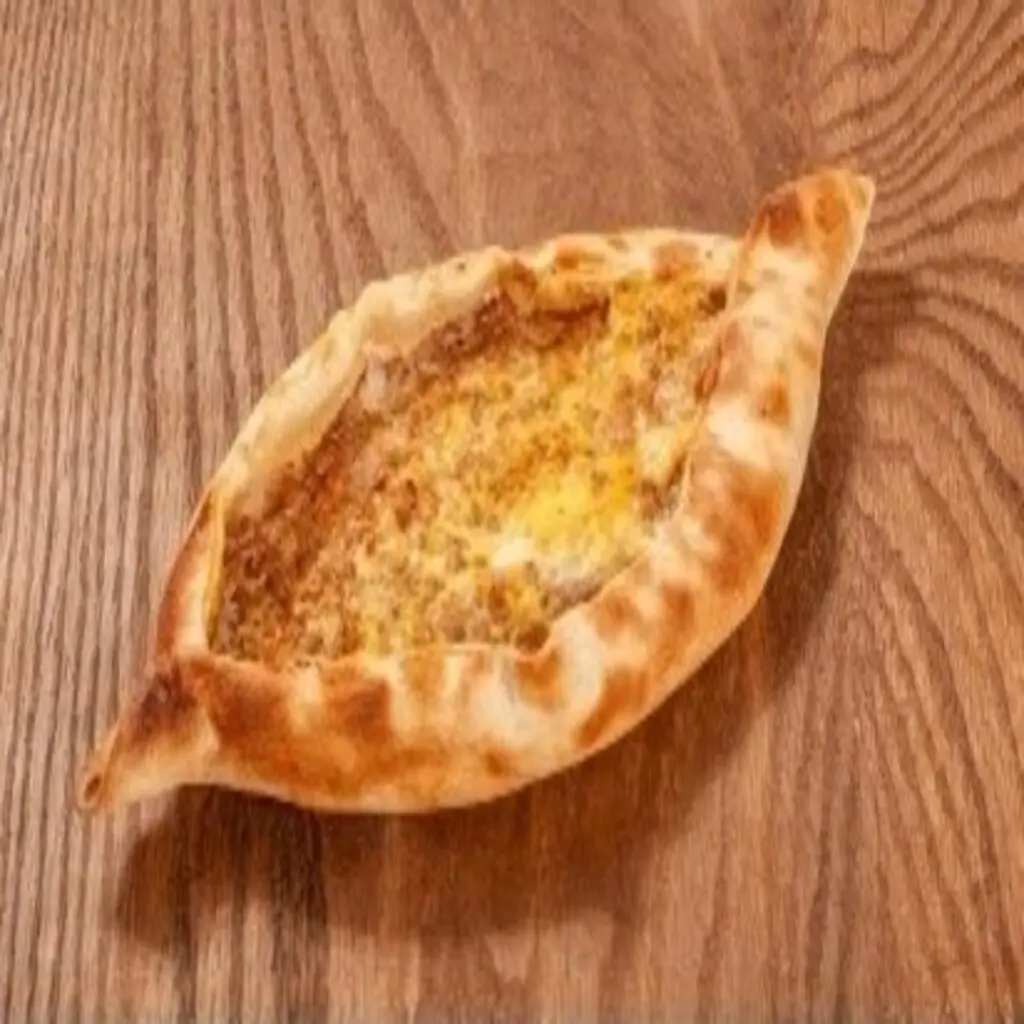 فطيره دجاج بالجبنه تركي - صغيرة